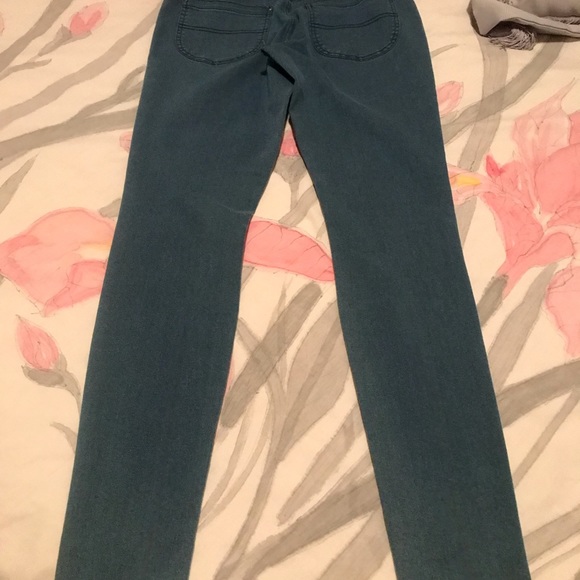 Kendall + Kylie Womens Ripped Denim Leggings, size XS - Picture 2 of 5
